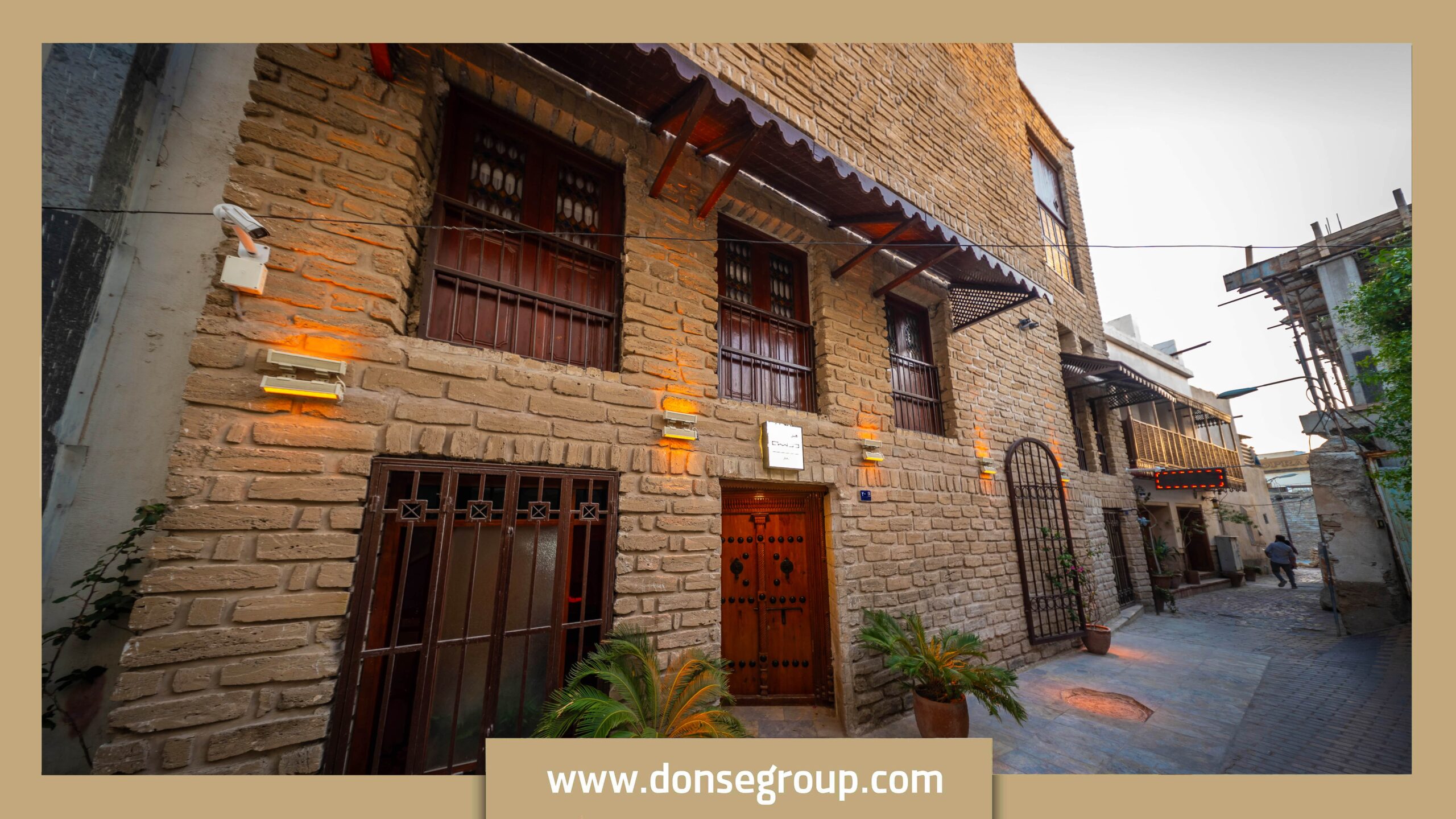 عمارت دهدشتی