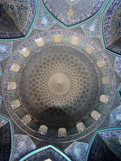 تور و تجربه دُنسه هتل بخردی اصفهان گشت در جزئیات معماری